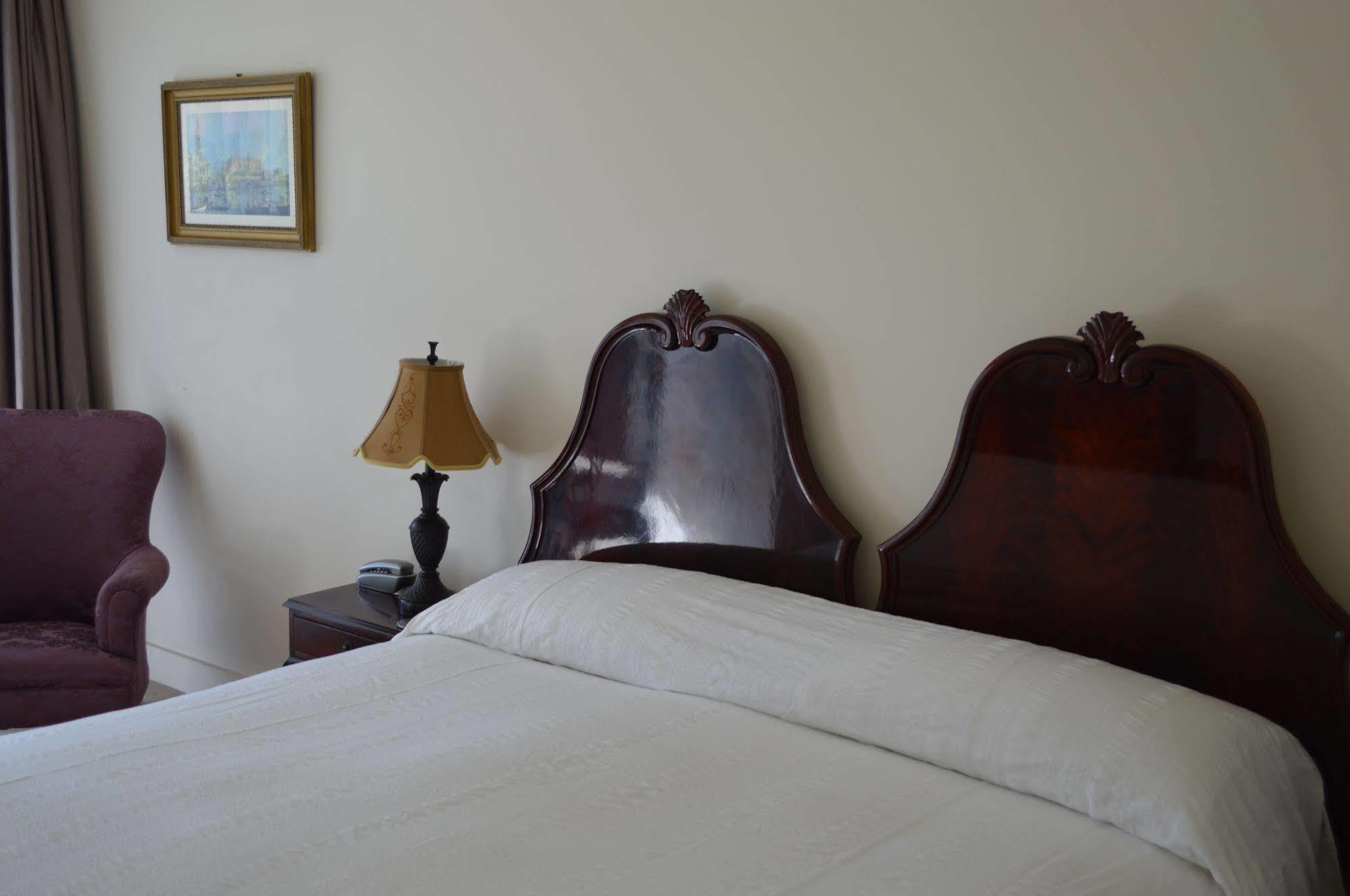 Ratanui Lodge Pohara Bagian luar foto