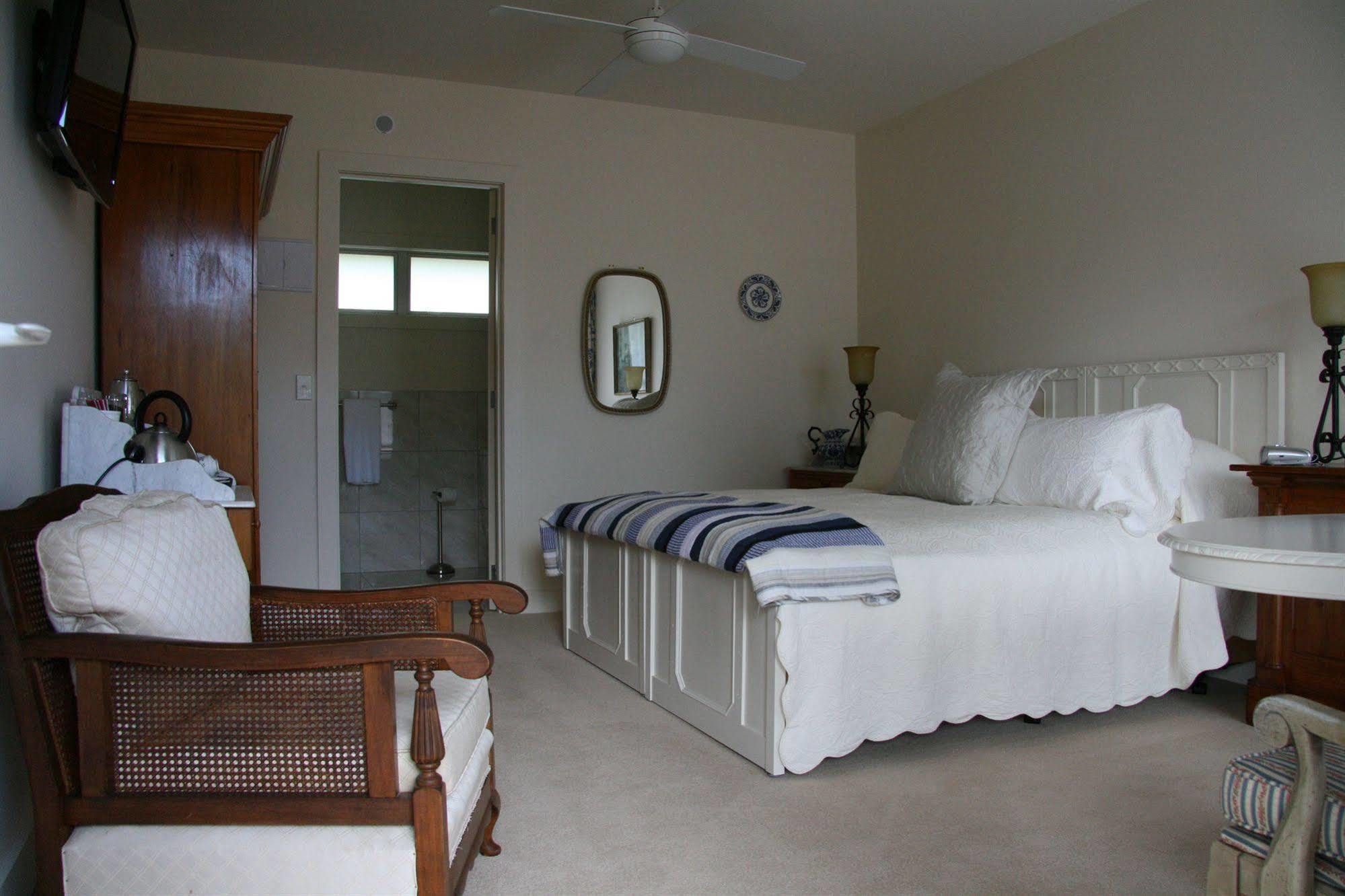 Ratanui Lodge Pohara Bagian luar foto